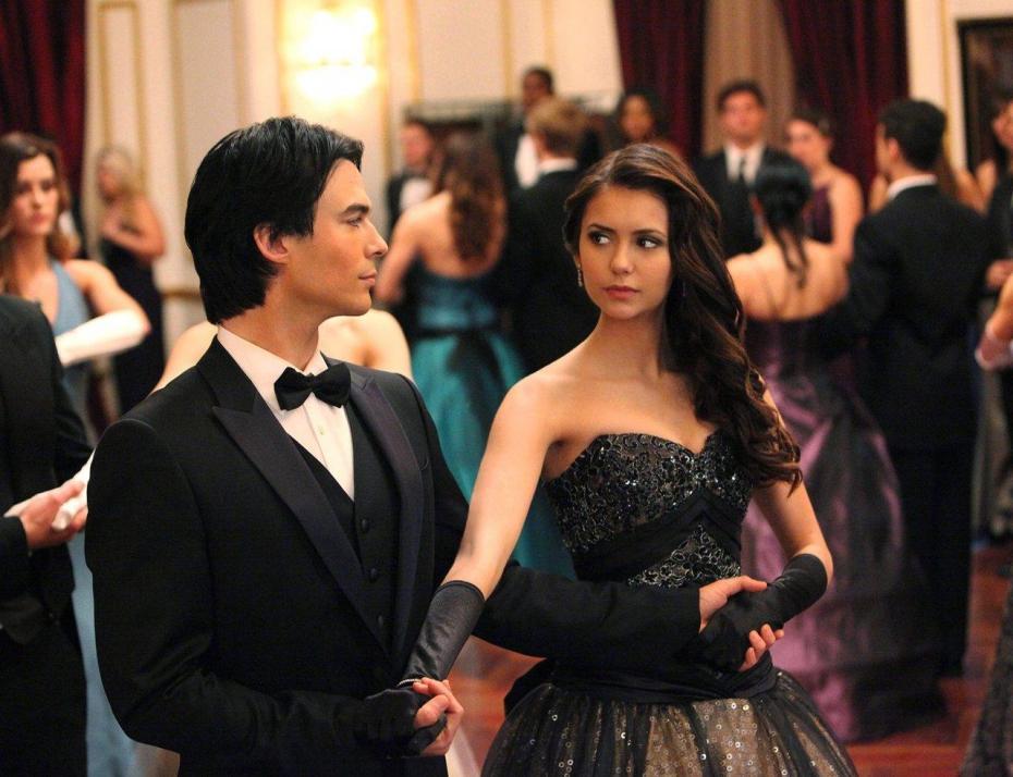 damon and elena dancing